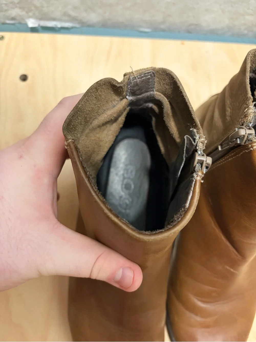 Bogs Carly Low Leather Boot size 38 Or Women’s 7.5-8